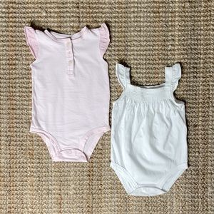 carter’s set of two babygirl onesie’s